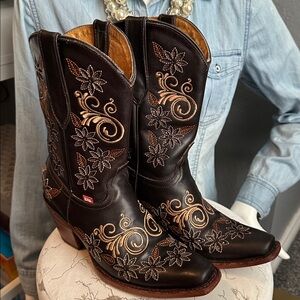 Women’s Dark Brown Embroidered Heeled Cowboy Boots